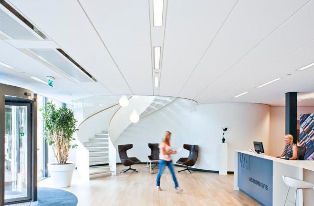 Ecophon Focus Lp Technisch paneel White Frost 600x150x20mm ND