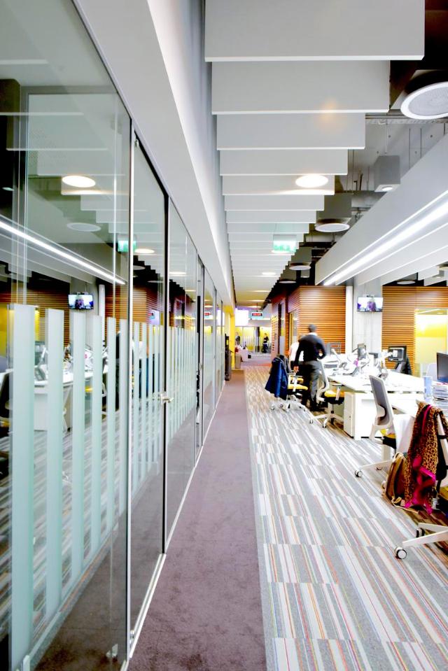 Ecophon Solo Baffle/anchor White Frost 1800x600mm