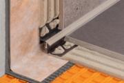 DETAIL82020