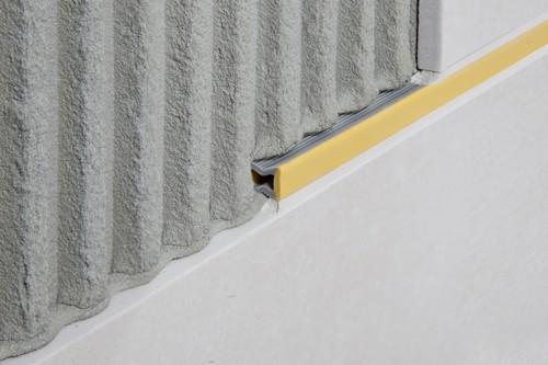 DILEX-EZ 6 hard pvc chroominleg/cad L= 2500mm - EZC-CG6-2.50