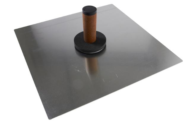 Doordagt-Premium KURK Spaarbord Aluminium 40x40 cm Handvat in het midden, Kurkgreep